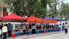 后勤处党支部开展“为群众办实事——后勤服务咨询及现场答疑”主题党日活动