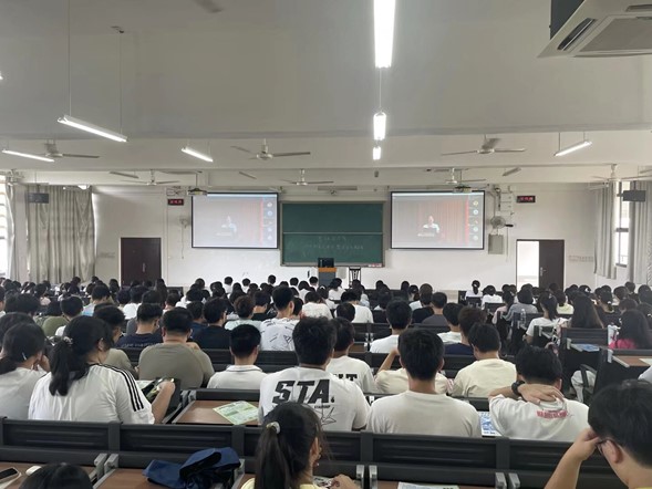 2025级新生见面会分会场