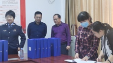 自治区教育厅到我校开展学生转学转专业检查调研工作