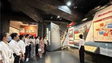 一附院仁爱分院党总支开展“追寻革命足迹，汲取奋进力量”主题党日活动