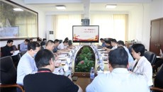 一附院召开党委理论学习中心组学习（扩大）会