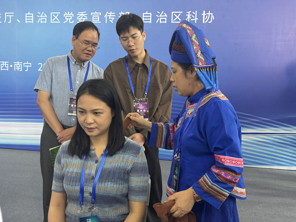 e069842fa1649e6b7ebfa4eabee2515