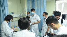 传承精华，守正创新——许家栋教授在附属瑞康医院开展经方查房活动