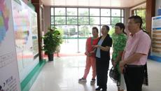 广西政协委员、香港广西总商会常务副会长兼秘书长胡玉贞一行到我校考察交流