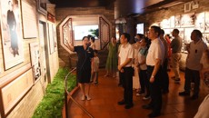 附属瑞康医院组织干部职工参观邓颖超纪念馆