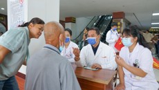 广西名中医黄国东率国壮专家团到都安开展“名中医八桂行”活动