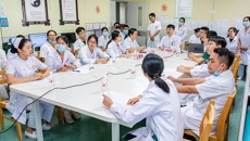 弘扬经方医学，推广经方应用——许家栋教授到附属瑞康医院开展经方学术活动