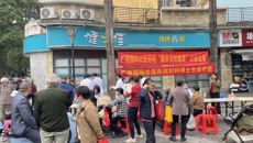 附属国际壮医医院外科第五党支部党员博士生组团服务百姓健康