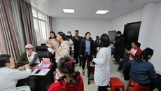 附属国际壮医医院专家为青秀山景区员工提供义诊服务