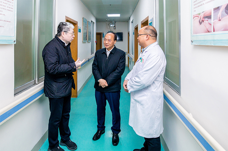 廖品琥副主席听取汇报