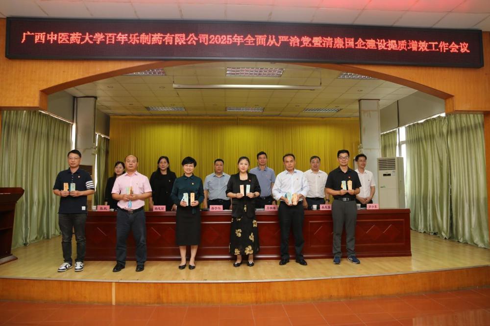 aa1645d3df577ce8dd9efb80d762d39