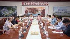 星空彩票老版本下载教研室集体备课培训会在附属瑞康医院顺利举办