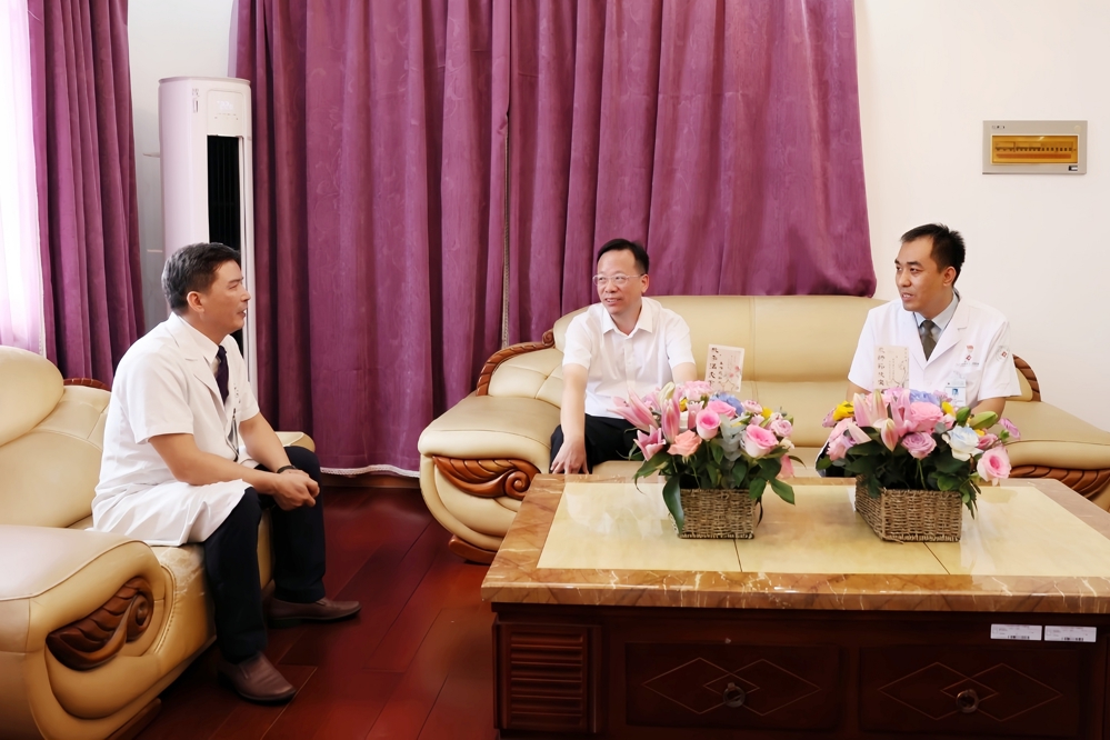 2b093f71f764daa72047d4b1f13656e_副本