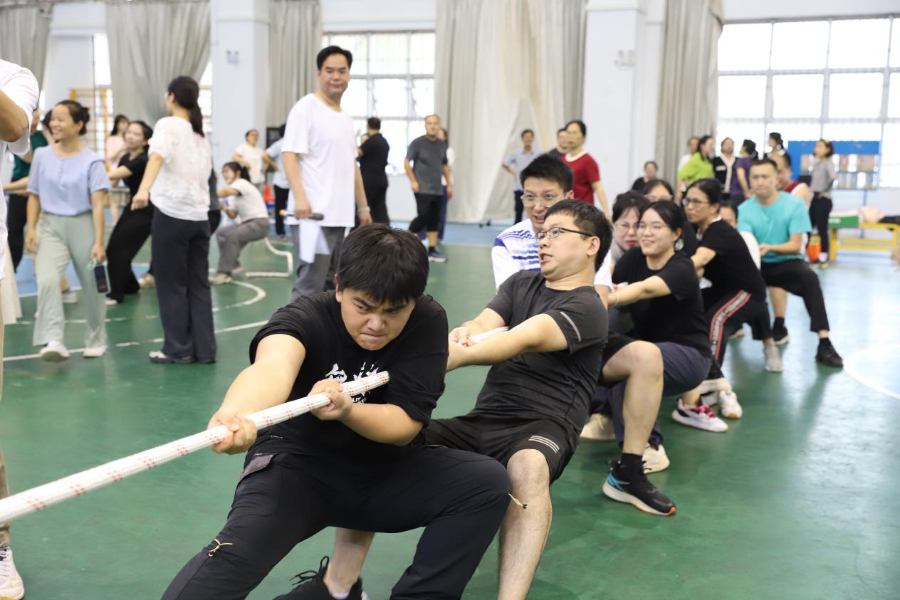 添加图片描述 添加图片描述