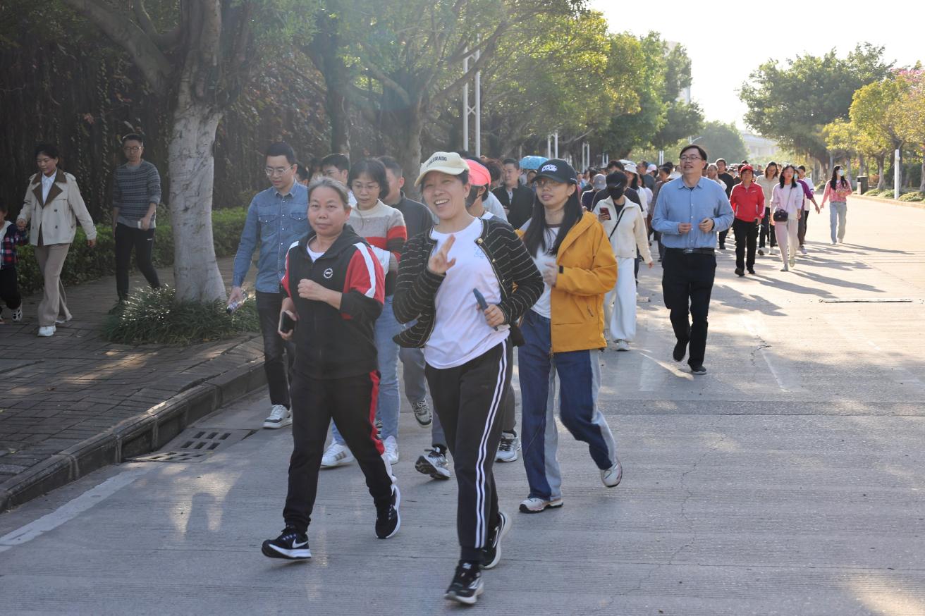 添加图片描述 添加图片描述