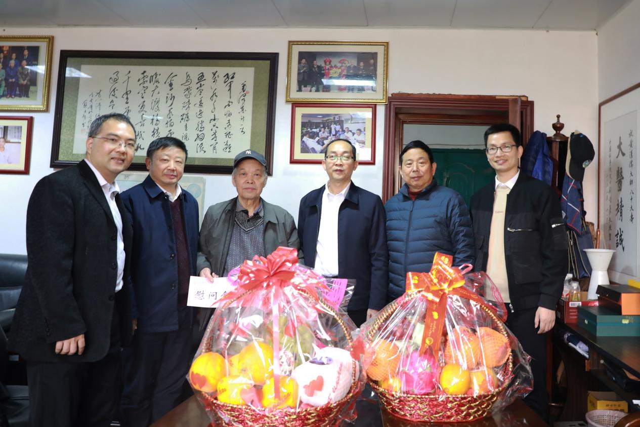 添加图片描述 添加图片描述