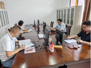 公共基础、中医药民族医药实验中心学习现场