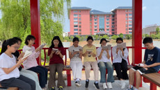 图书馆开展共读活动共度“世界读书日”