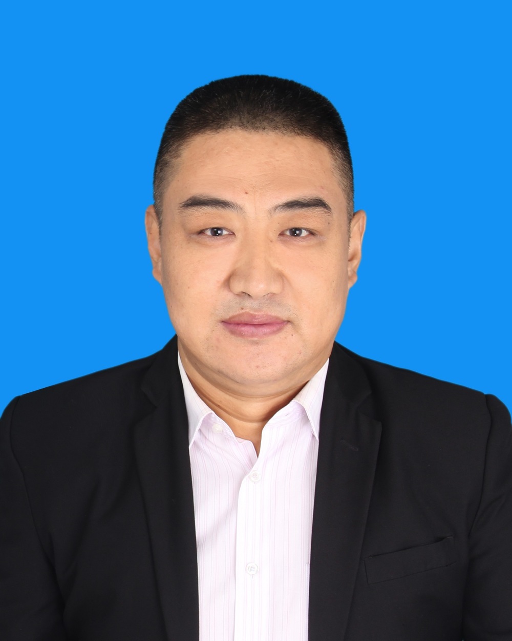 王荣智  硕导照片