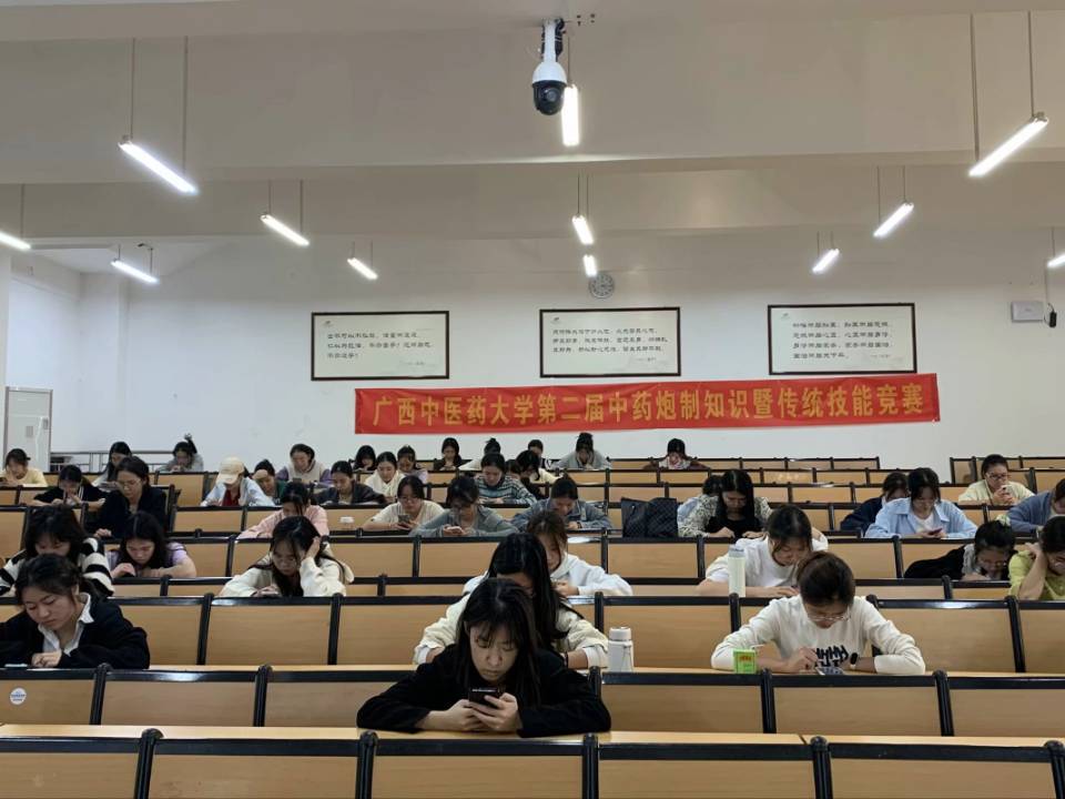 C:\Users\Administrator\Documents\Tencent Files\364031503\Image\C2C\a1bdc034ed2b7bebbad19e71feb6dc02.jpg